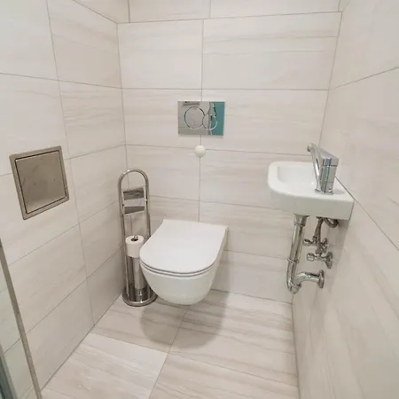 Apartman Kokorin Apartments *