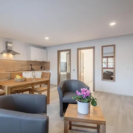 Kokorin Apartments Apartman Kokořín
