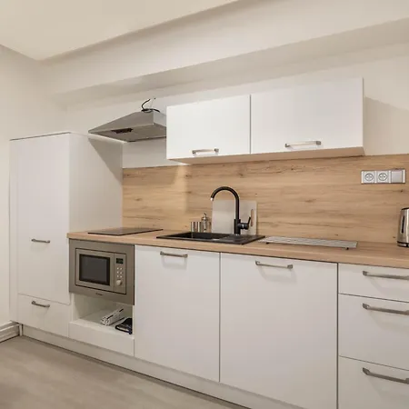 شقة Kokorin Apartments Kokorin