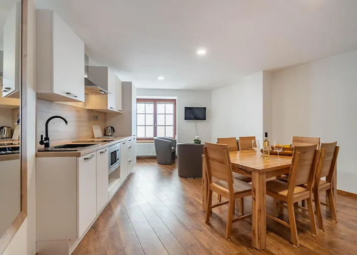 Kokorin Apartments